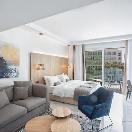 The Blue Ivy & (adults Only) Hotel 4*