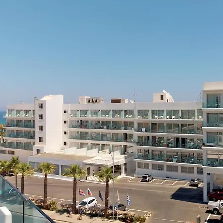 Hotel The Blue Ivy & (adults Only)